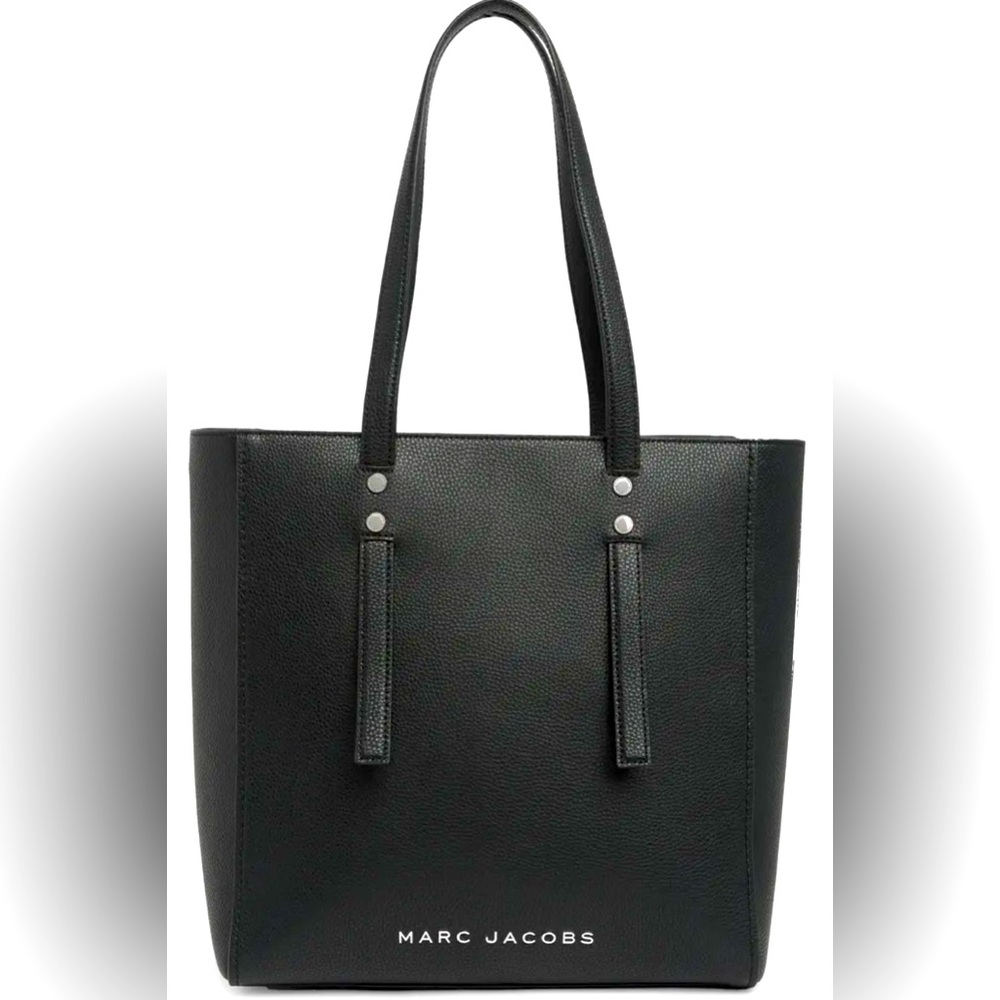Marc Jacobs Elegant Black Tote